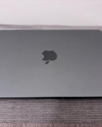 Apple Mac Book Air 13" 