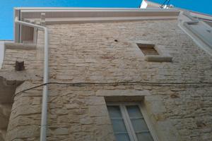 Palazzotto indipendente