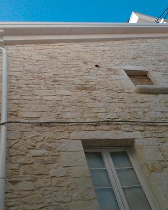 Palazzotto indipendente