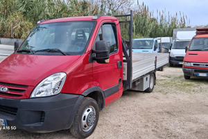 Iveco daily 180 hp cassone fisso