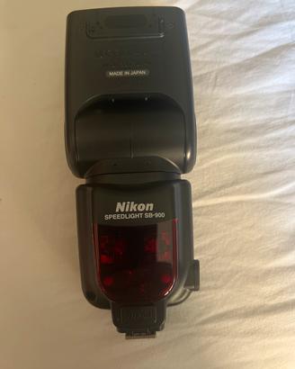 Flash SB 900
