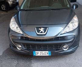 Peugeot 207 - 2008