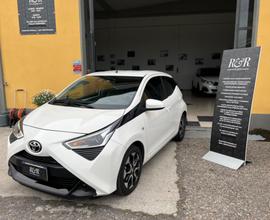 Toyota Aygo 1.0 VVT-i 72 CV 5 porte x-clusiv