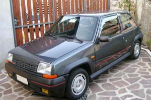 Renault 5 GT TURBO