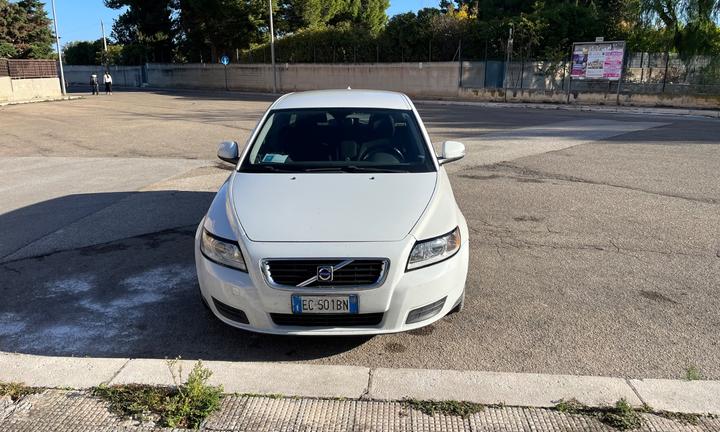 Volvo V50 1.6