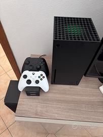 Xbox series X 1 tb + 2 pad