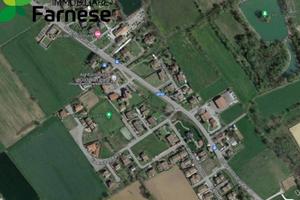 Terreno di 800 m² a Gazzola