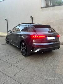Audi A3 45 tfsi e plug in 245cv line edition TETTO