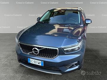 Volvo XC40 D3 AWD Geartronic Momentum Pro