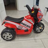 Moto Peg Perego Ducati
