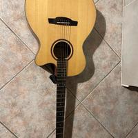 Chitarra acustica