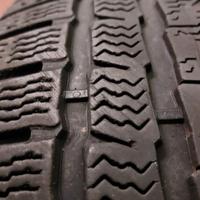 4 gomme da neve x audi nookian WRR4 235/55 R17