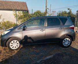 TOYOTA Verso-S - 2011