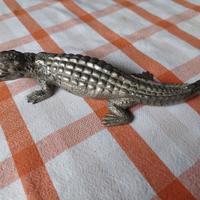 Coccodrillo vintage in peltro/bronzo argentato