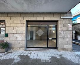 NEGOZIO A CHIAVARI