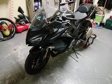 KAWASAKI Z1000SX