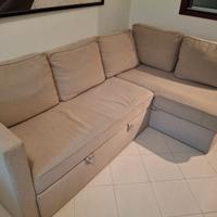Divano ad angolo + tavolo e 4 sedie