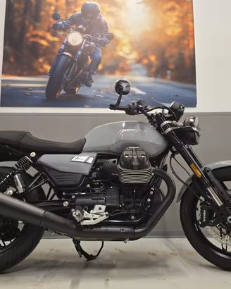 MOTO GUZZI V7 SPORT