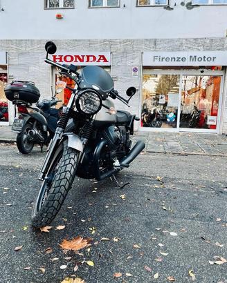 Moto Guzzi V7 III - Rough 2018