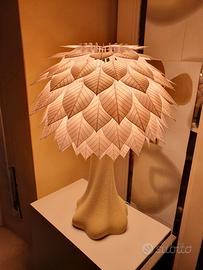 lampada pianta ad albero con foglie faggio