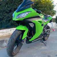 Kawasaki ninja 300