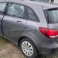 MERCEDES-BENZ B 200 c Sport Motore Rotto