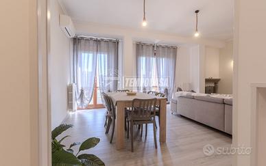 APPARTAMENTO RISTRUTTURATO CON TERRAZZO