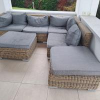 Divano in rattan componibile