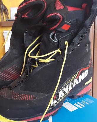 scarponi da Alpinismo 