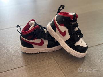 Nike Air Jordan 1 Mid