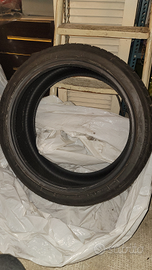 Gomme Invernali 235 40 r19 96y misura Tesla mod. 3