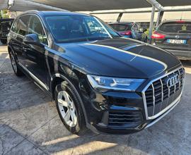 AUDI Q7 50 TDI quattro tiptronic Sport