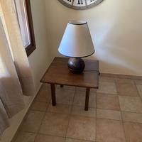 tavolo con lampada