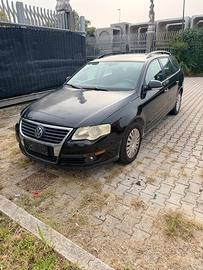 Ricambi Volkswagen Passat 2.0 TDI SW Anno 2006 Cod