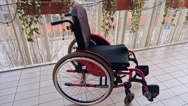 Carrozzina disabili leggera Sunrise Breezy Xelix2