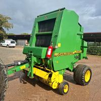 Rotoimballatrice John Deere 590