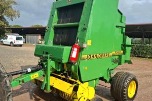 Rotoimballatrice John Deere 590