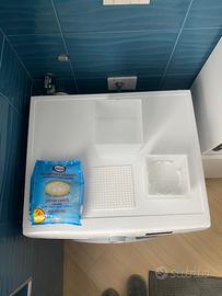 Ariasana assorbiumudità e multiricarica universale