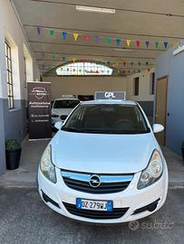 Opel Corsa 1.2 80CV 3 porte GPL-TECH Edition
