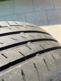 Gomme Continental 225/60 R18 104V