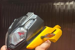 Gruppo faro anteriore completo + plastiche Voge300