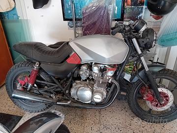 Suzuki Katana 550