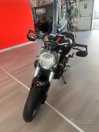 Ducati Monster 821 Dark