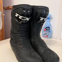 Stivali moto tcx come nuovi e gaerne usati n 43