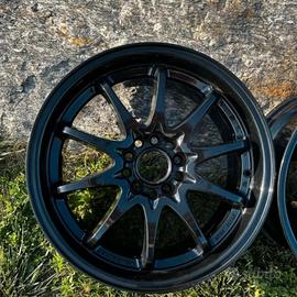 Cerchi 5x108 e 5x112 R17 gommati