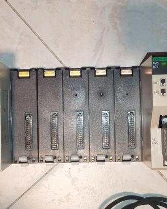 PLC Omron C200HG cpu63 con moduli e porte I/O