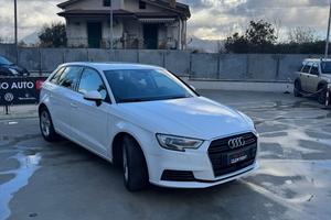 Audi A3 SPB 40 TFSI quattro S tronic Business