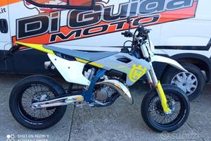 Husqvarna tc 125 omologato motard 2024 nuova