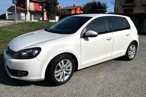 Volkswagen - Golf 6 - 2.0 TDI  110 cv Highline 5p