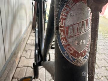 Bicicletta vintage con freni a bacchetta ATALA